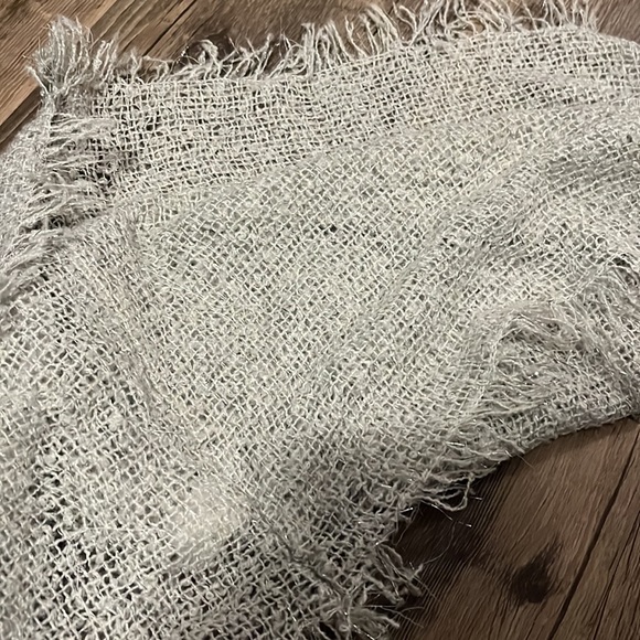 Grey and silver shimmery hoop scarf - Picture 2 of 5